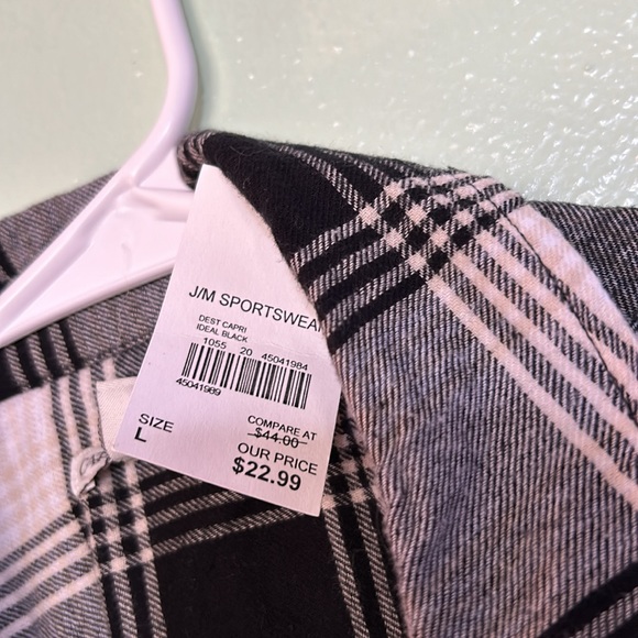 Cato Fashions Flannel Caridgan, Sleevless - Picture 2 of 4